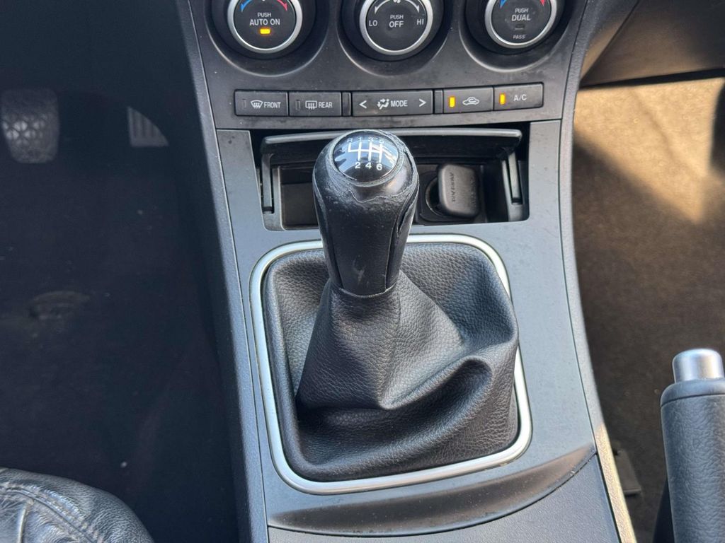 2013 Mazda MAZDA3 i Touring - Photo 21