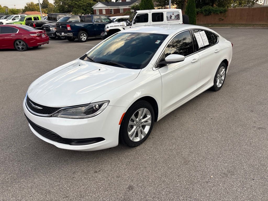  2017 Chrysler 200 LX Sedan FWD   