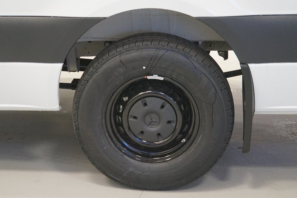 Sprinter Cargo Van 2500 High Roof w/170-Inch Wheelbase