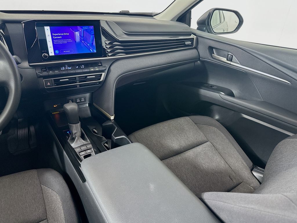 Thumbnail: 2025 Toyota Camry - 23