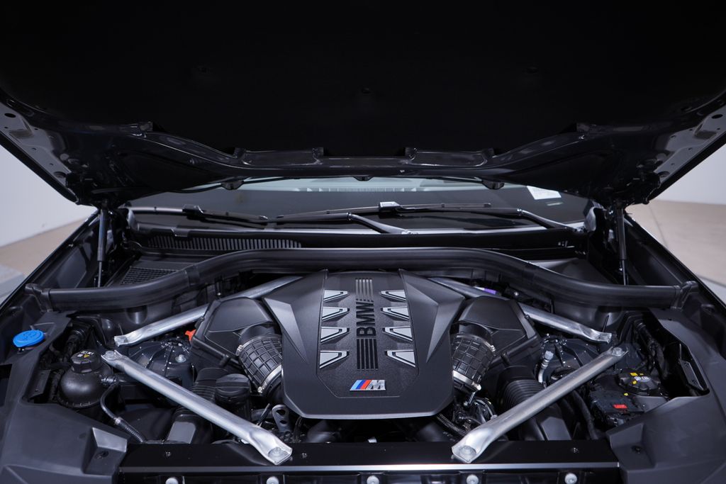 Thumbnail: 2026 BMW X6 - 13