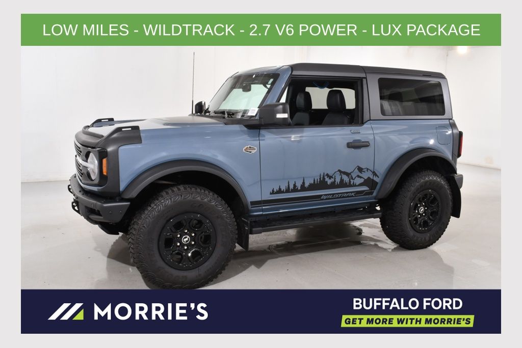 Blue (Azure Gray Metallic Tri-Coat) 2023 Ford Bronco SUV / Crossover Four-Wheel Drive Automatic
