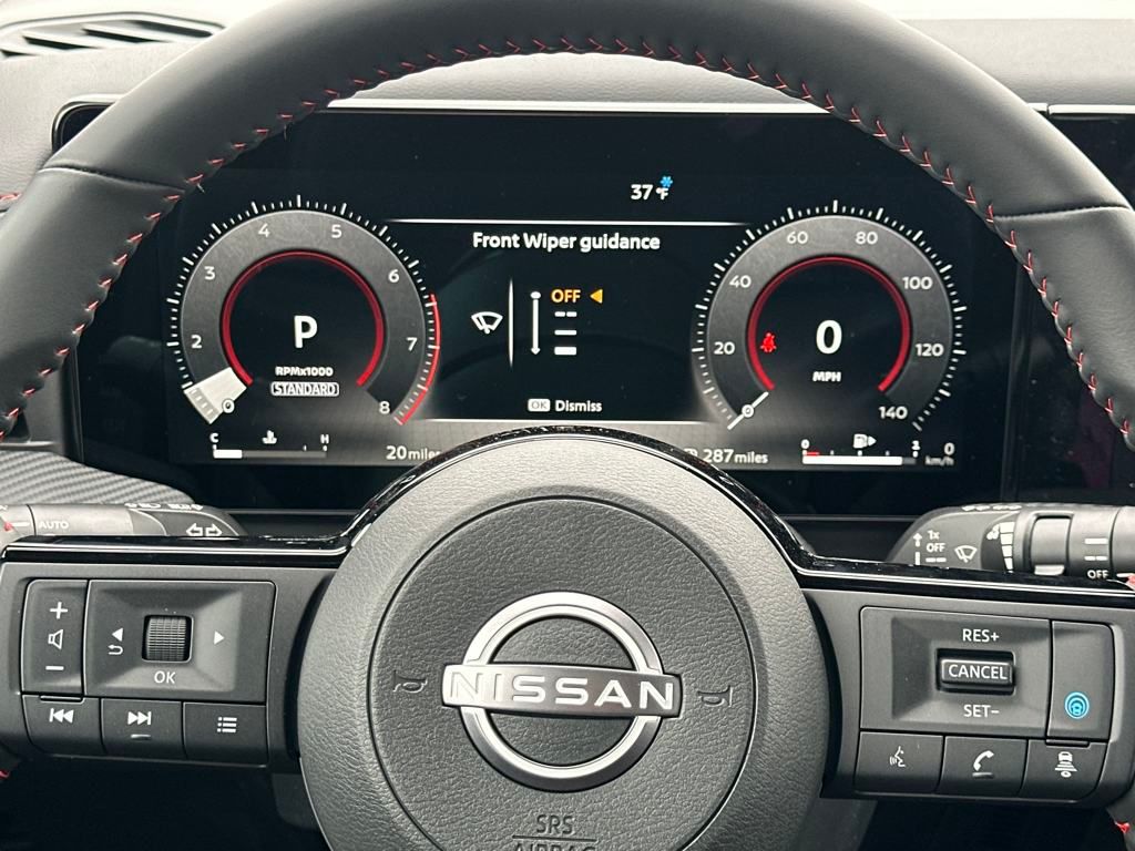 2025 Nissan Kicks SR photo