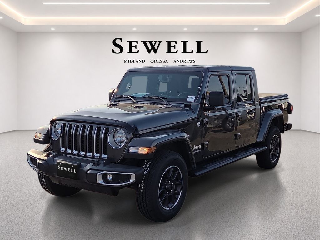 Gray (Granite Crystal Metallic Clearcoat) 2022 Jeep Gladiator Pickup Truck Four-Wheel Drive 8-Speed Automatic