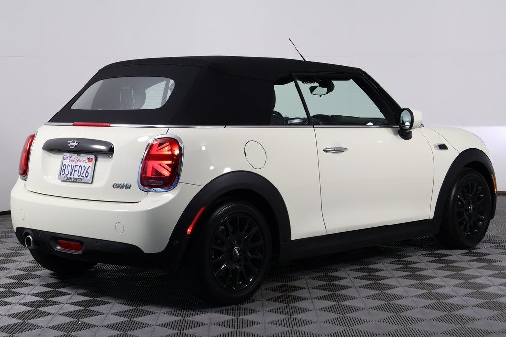 Thumbnail: 2021 MINI Cooper - 4
