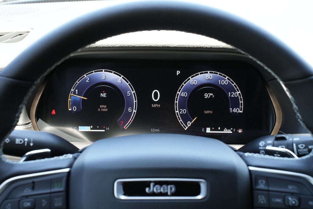 2026 Jeep Grand Cherokee Laredo X - 8