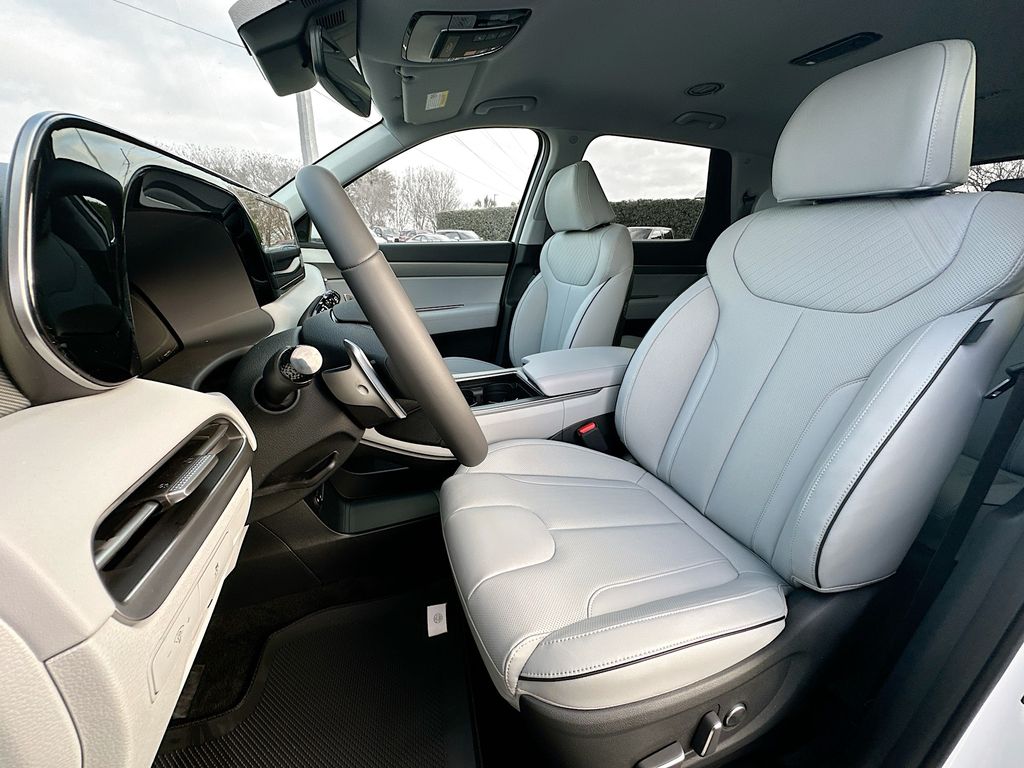 2025 Hyundai Palisade SEL 16