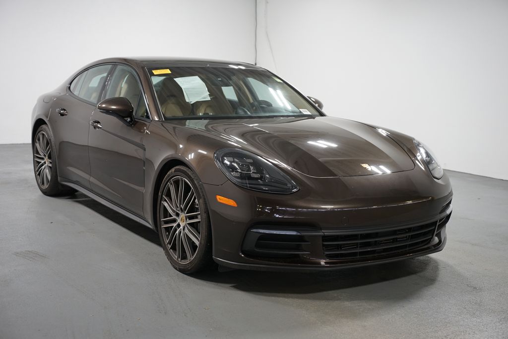 Thumbnail: 2018 Porsche Panamera - 3