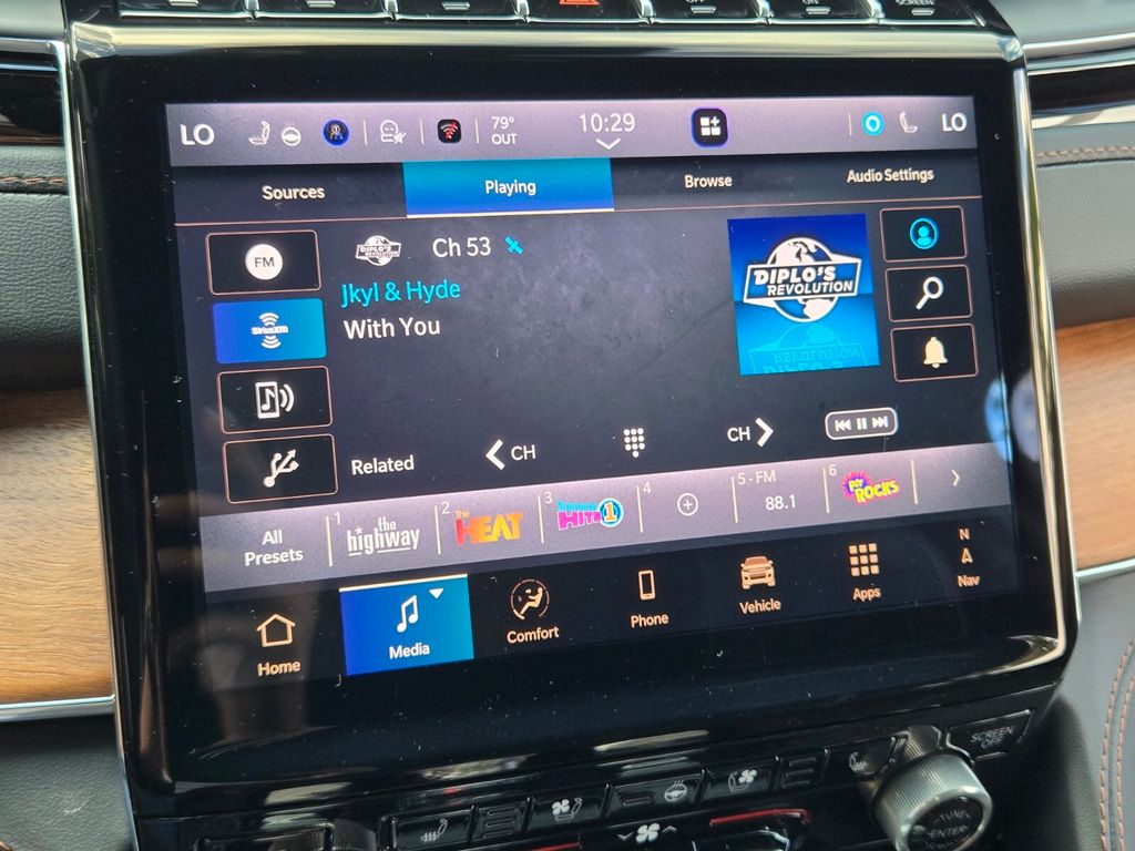 new 2025 Jeep Grand Cherokee car, priced at $61,575