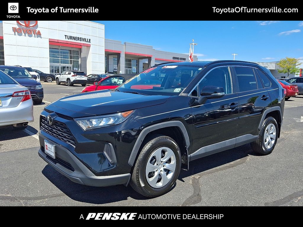 Thumbnail: 2021 Toyota RAV4 - 1