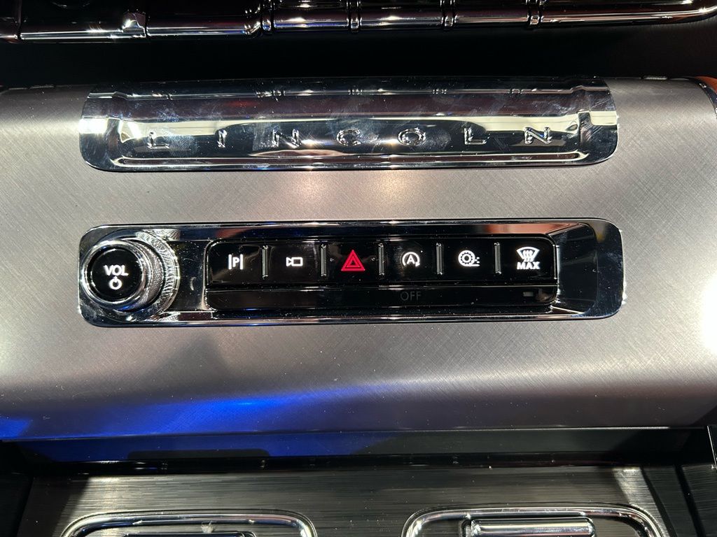 new 2026 Lincoln Aviator car, priced at $80,506