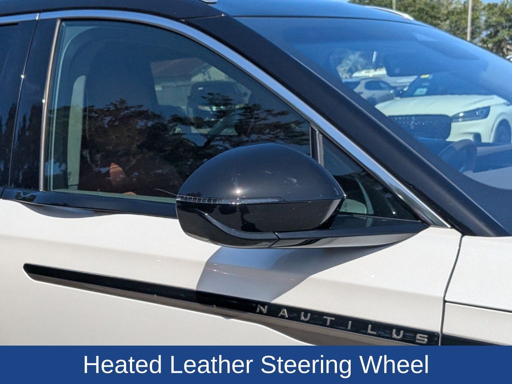 2024 Lincoln Nautilus Black Label