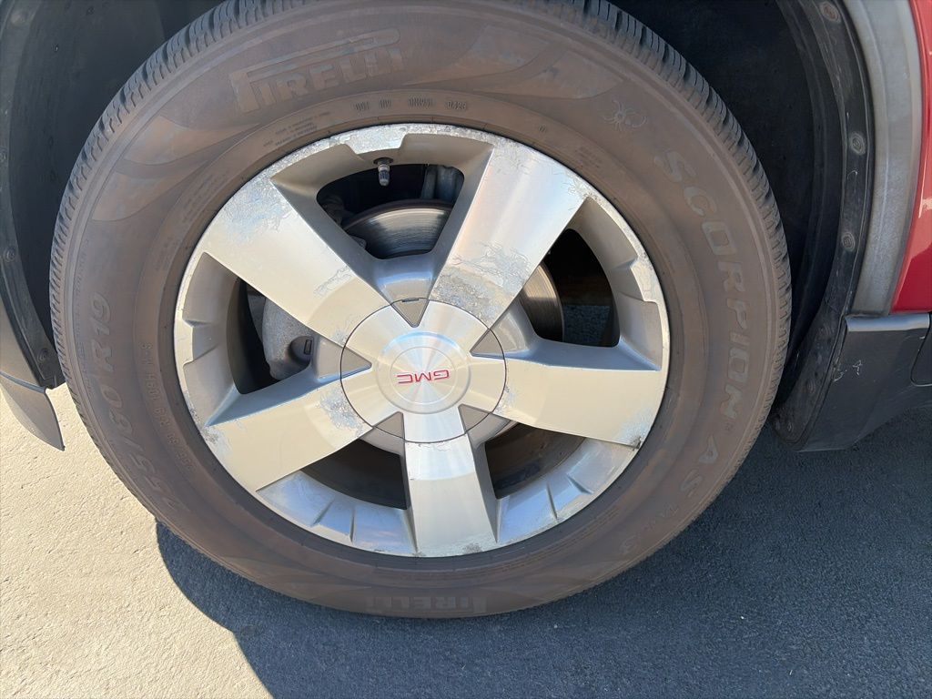 Thumbnail: 2010 GMC Acadia - 8