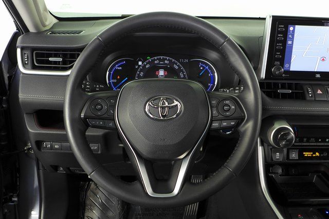 2020 Toyota RAV4 Hybrid Limited 27