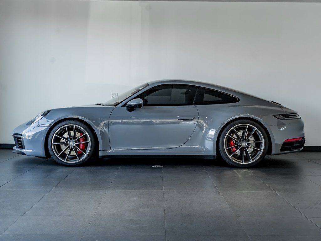Certified Used 2024  Porsche Carrera 4S image 2