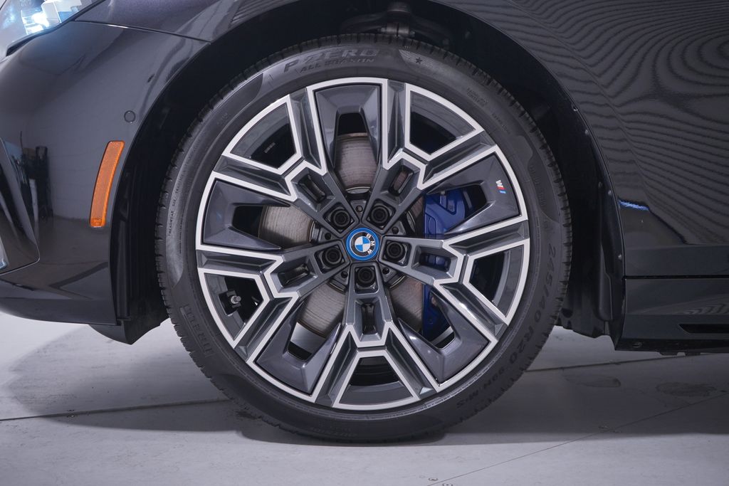 2024 BMW i5 eDrive40 2