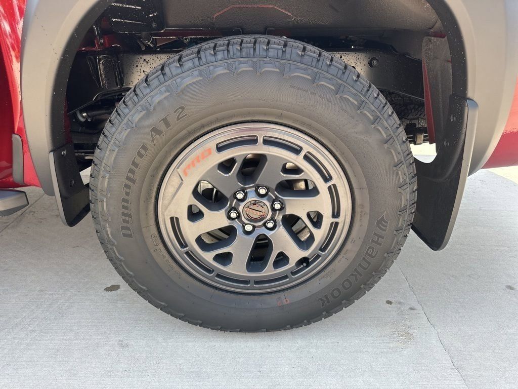 2025 Cardinal Red Metallic Tricoat Nissan Frontier PRO-4X 4X4 Truck