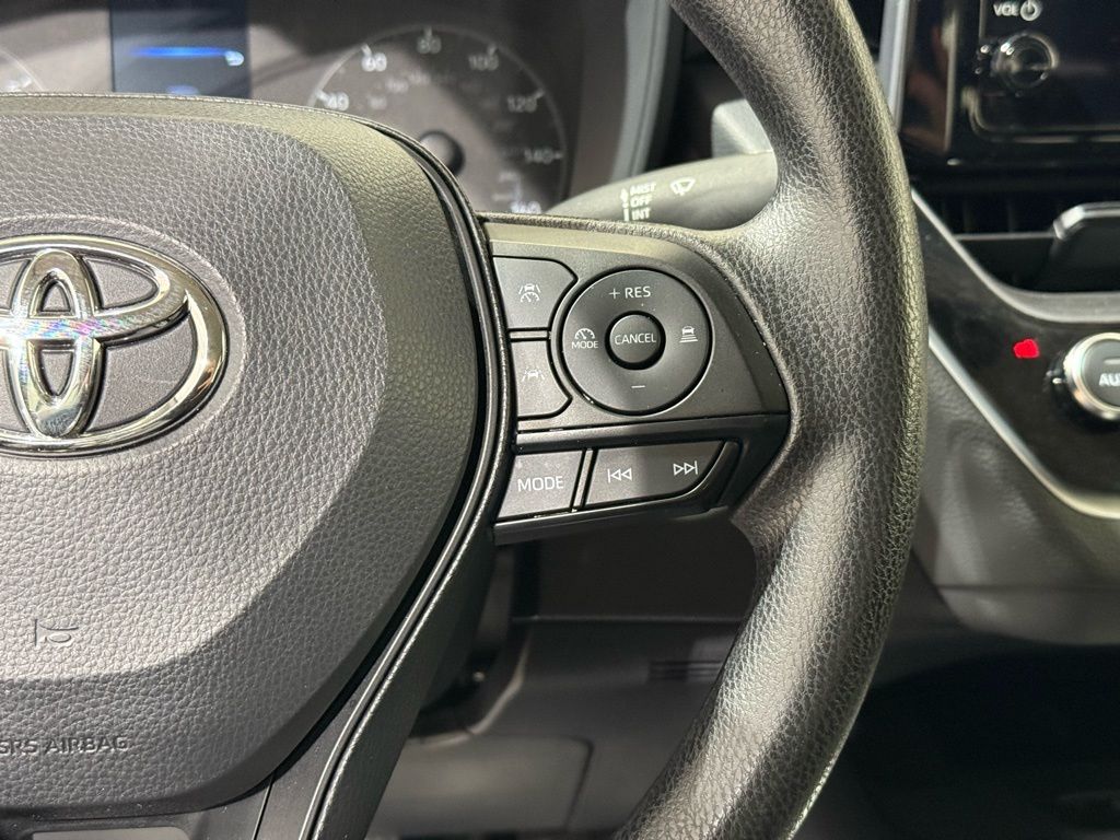 Thumbnail: 2025 Toyota Corolla - 22