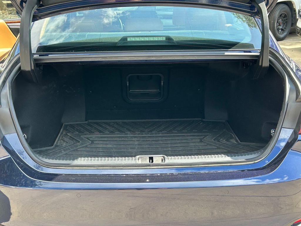 Used 2022 Lexus ES Sedan