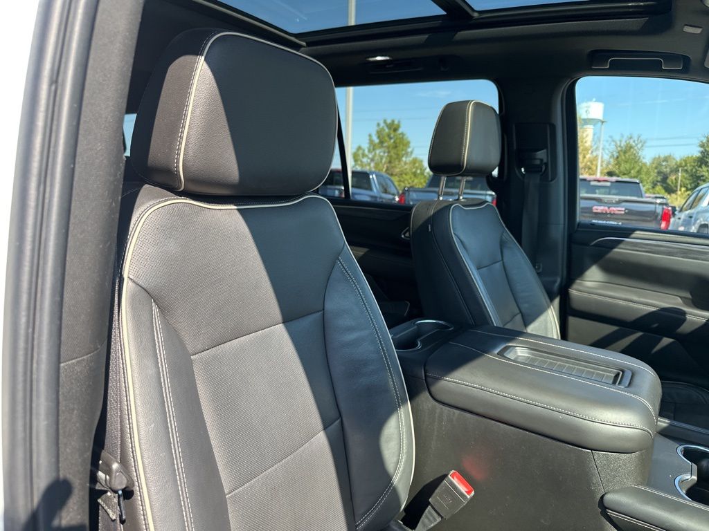 Used Car 2021 Gmc Yukon Xl  Slt For Sale Under $50,000 In Austin, Texas