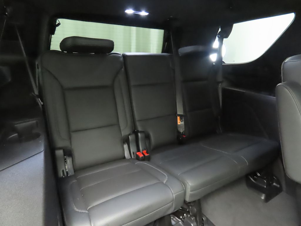 Thumbnail: 2025 GMC Yukon - 24