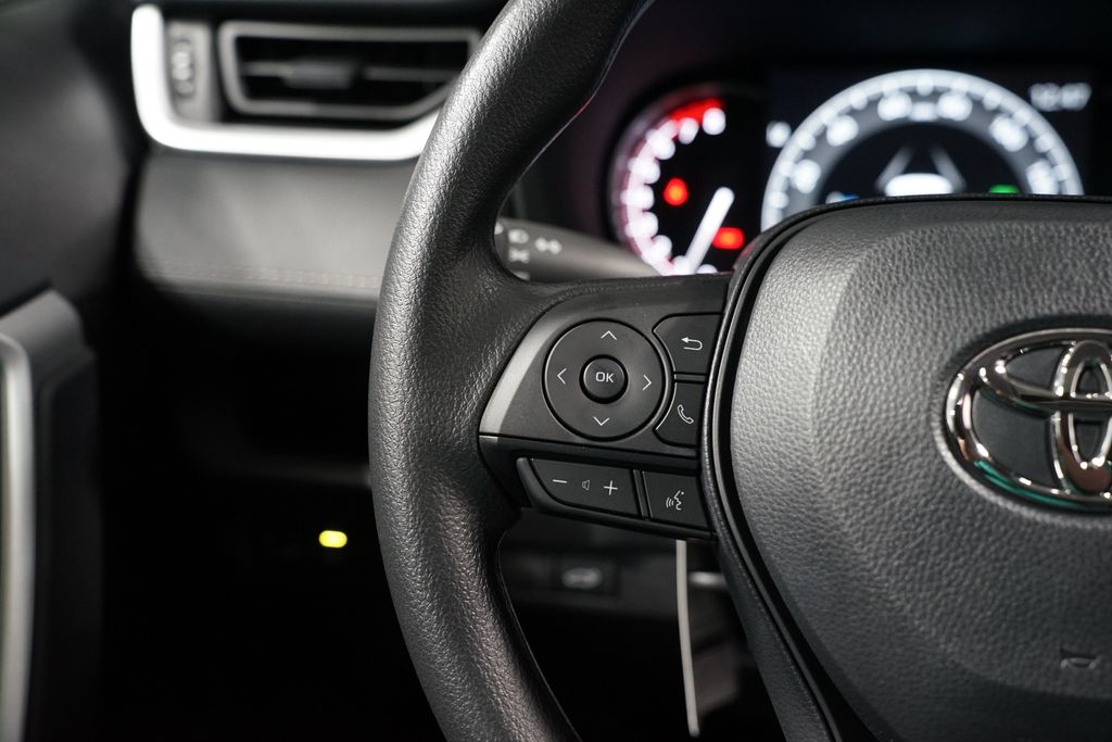 Thumbnail: 2025 Toyota RAV4 - 14