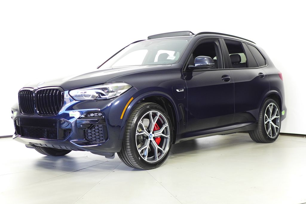 Thumbnail: 2023 BMW X5 - 2