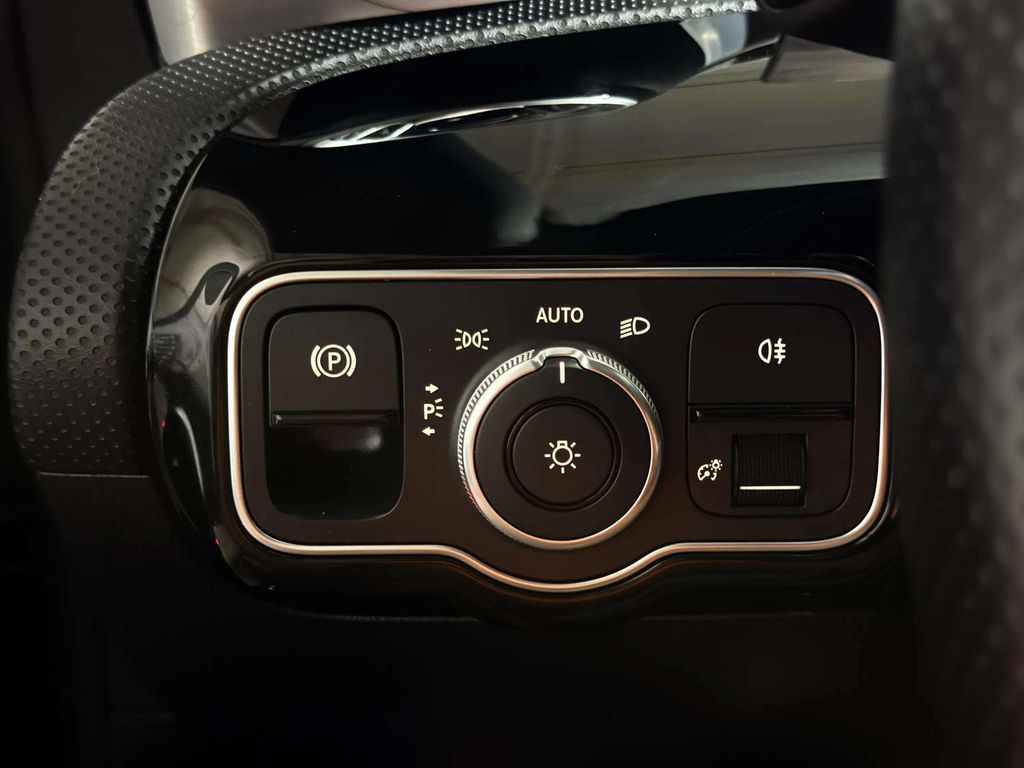 Used 2022 Cosmos Black Metallic Mercedes-Benz CLA 35 AMG® image 10