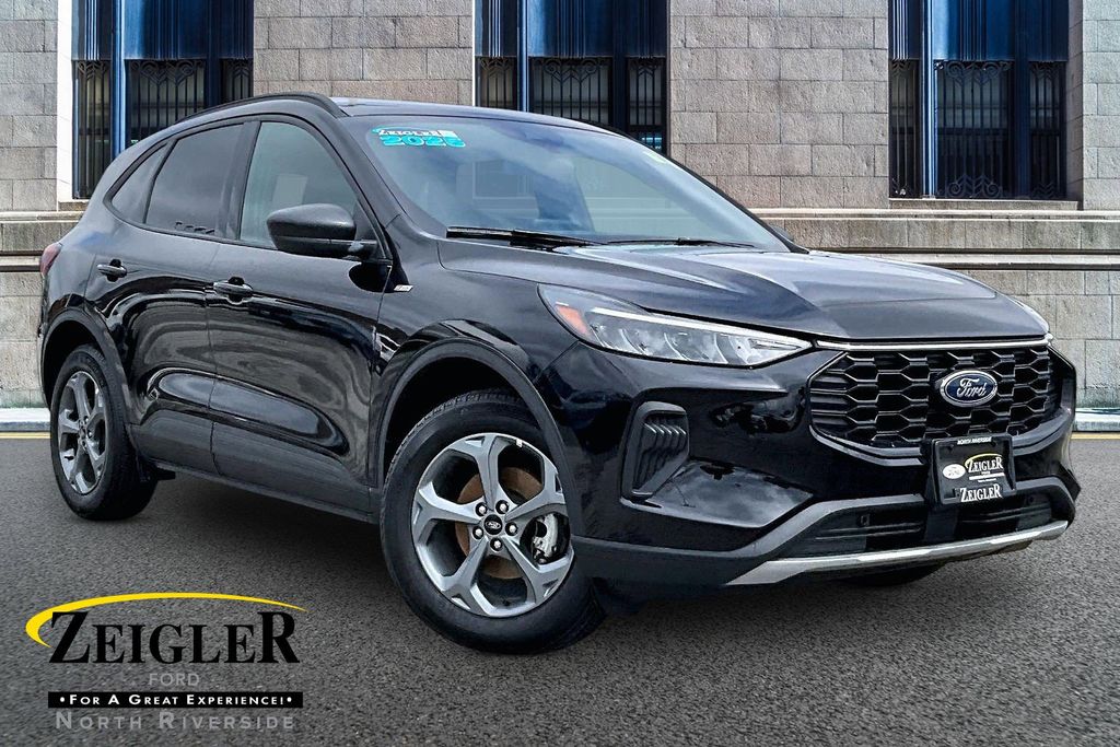 Black Metallic 2025 Ford Escape ST-Line AWD SUV / Crossover All-Wheel Drive 8-Speed Automatic