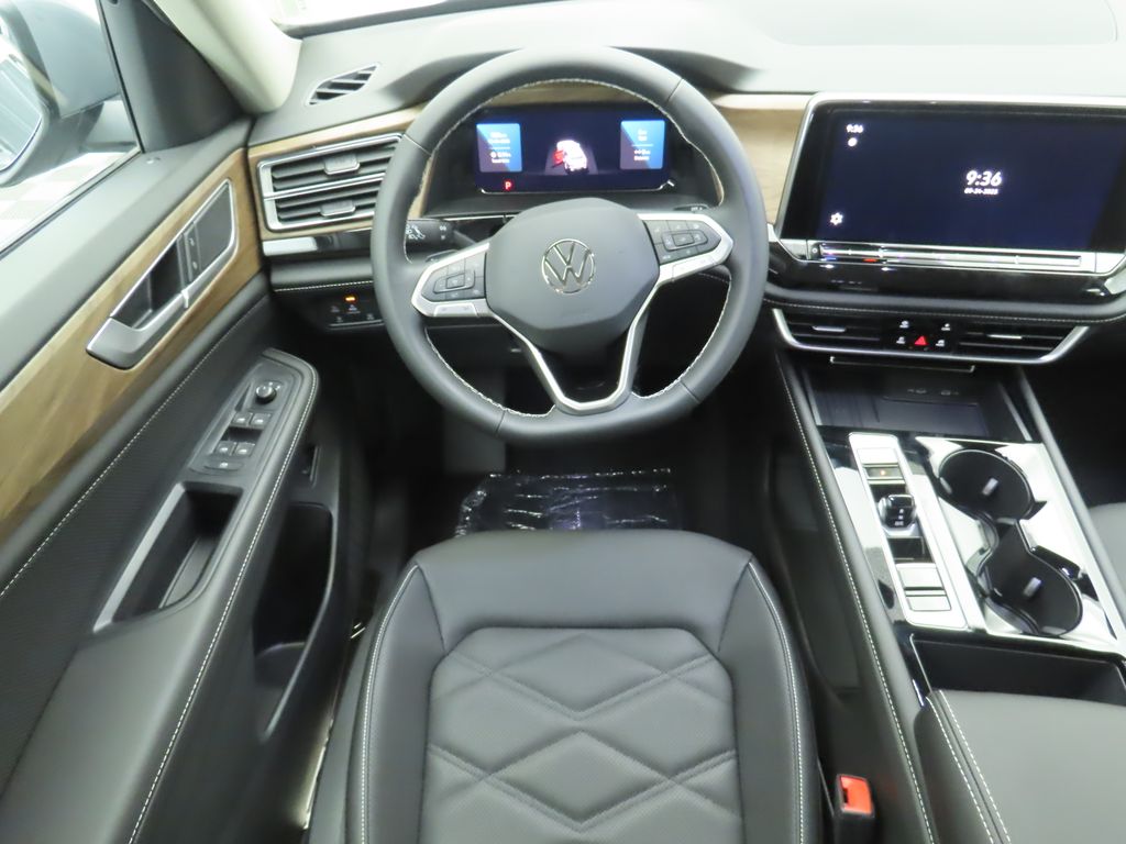 Thumbnail: 2026 Volkswagen Atlas - 10