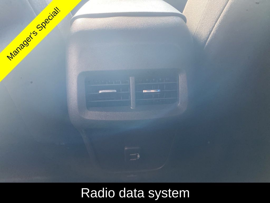 Used 2024 White Chevrolet LT image 12