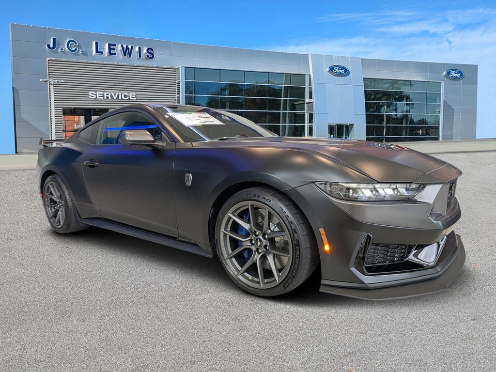 2025 Ford Mustang Dark Horse Fastback