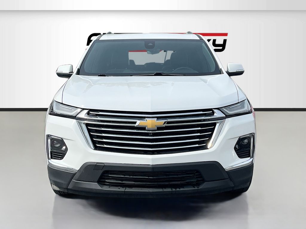 Used 2022 White Chevrolet Premier image 2