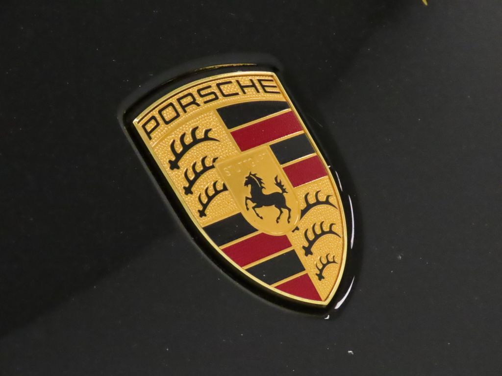 Thumbnail: 2024 Porsche Macan - 14