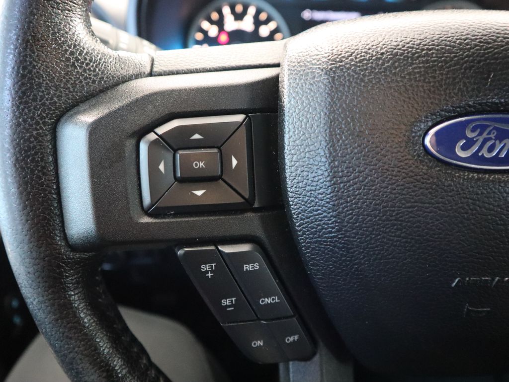 Thumbnail: 2016 Ford F-150 - 11