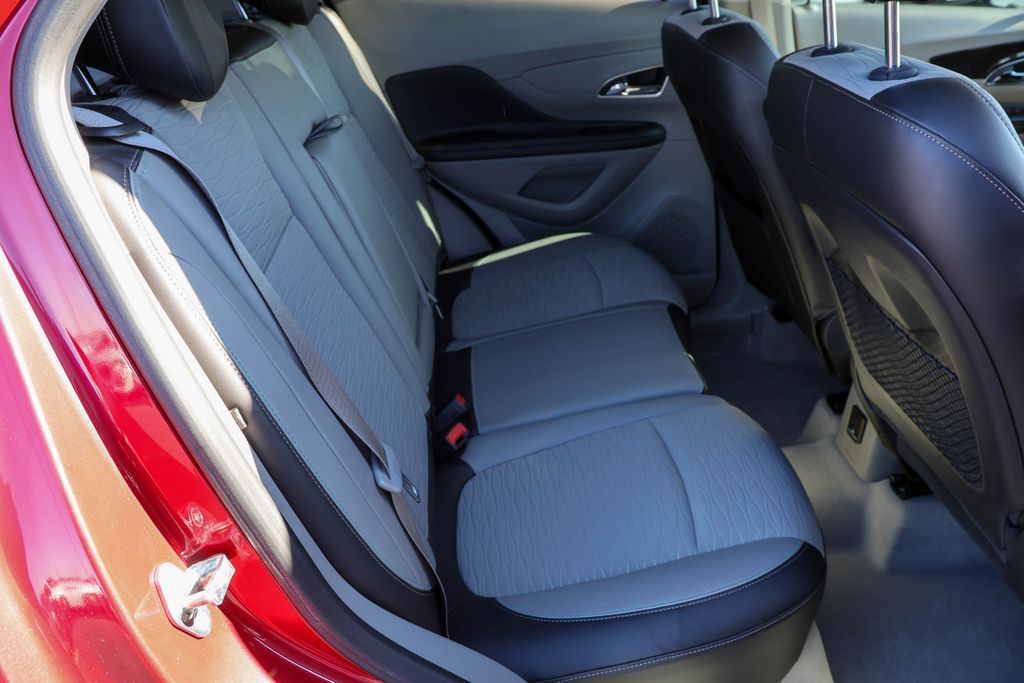 2015 Buick Encore Convenience 33