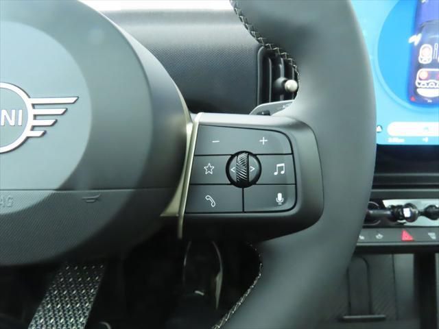 Thumbnail: 2026 MINI Cooper - 13