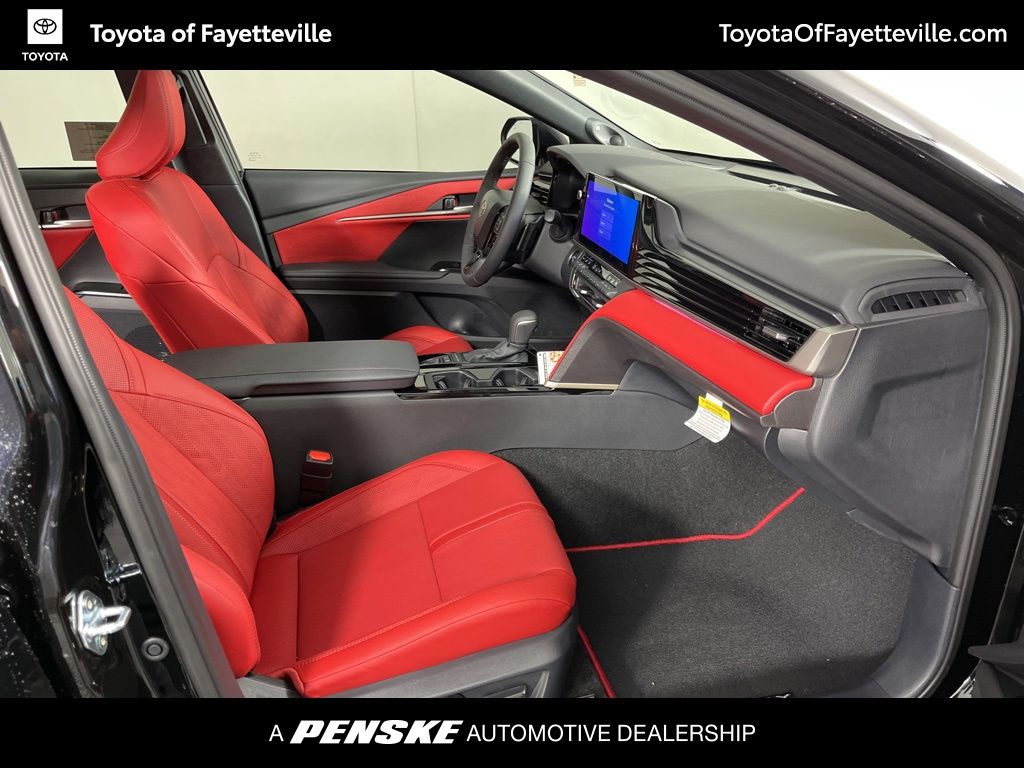 2025 Toyota Camry XSE 7