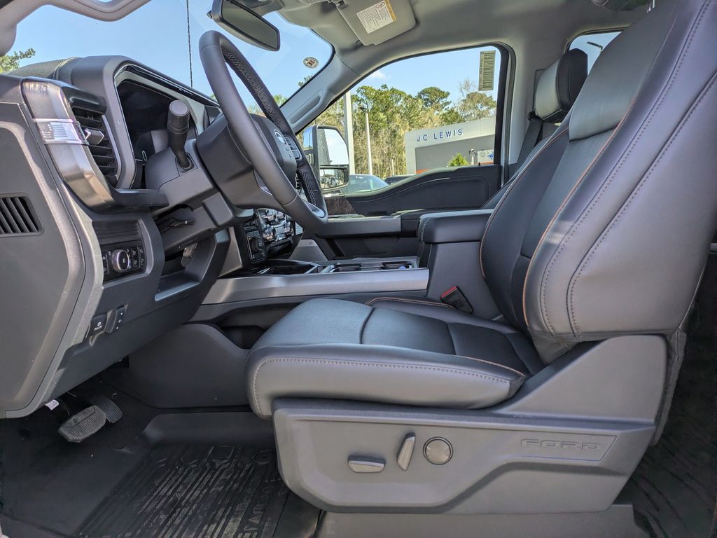 2026 Ford F-250 Super Duty LARIAT