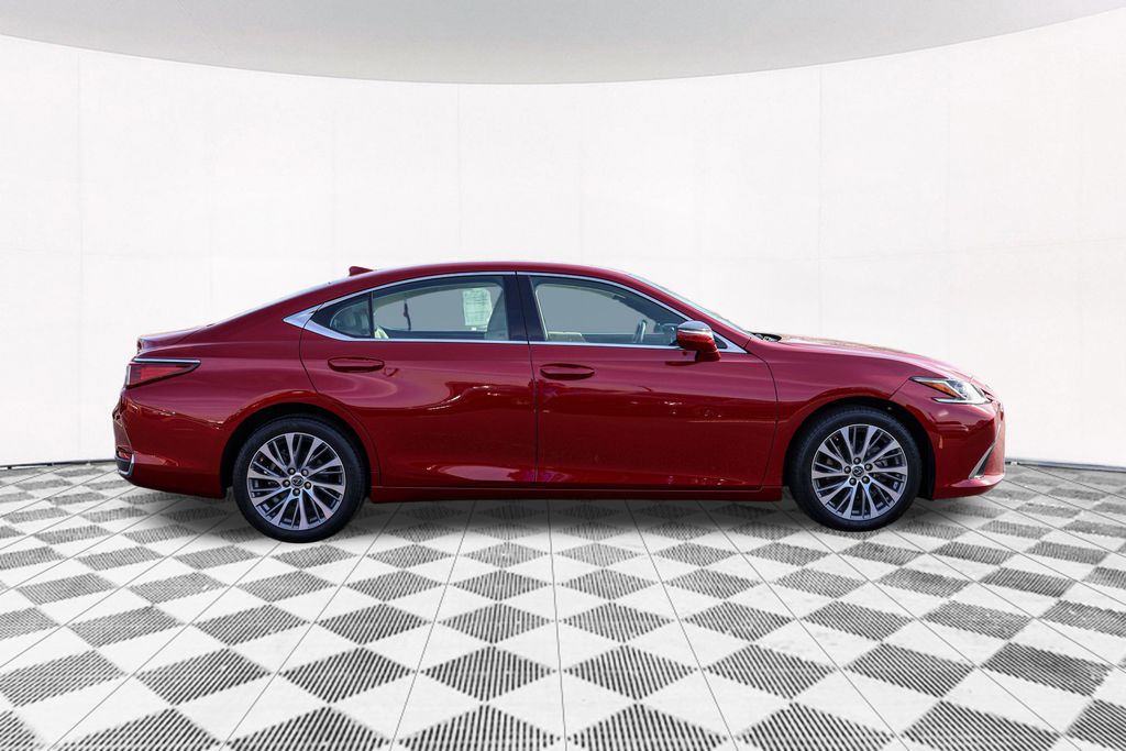 2021 Lexus ES 250 8