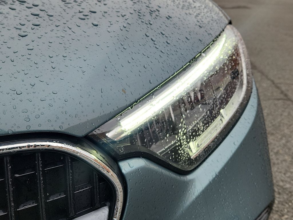 Thumbnail: 2025 Mercedes-Benz GLC - 9