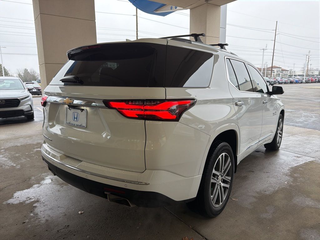 Thumbnail: 2023 Chevrolet Traverse - 5