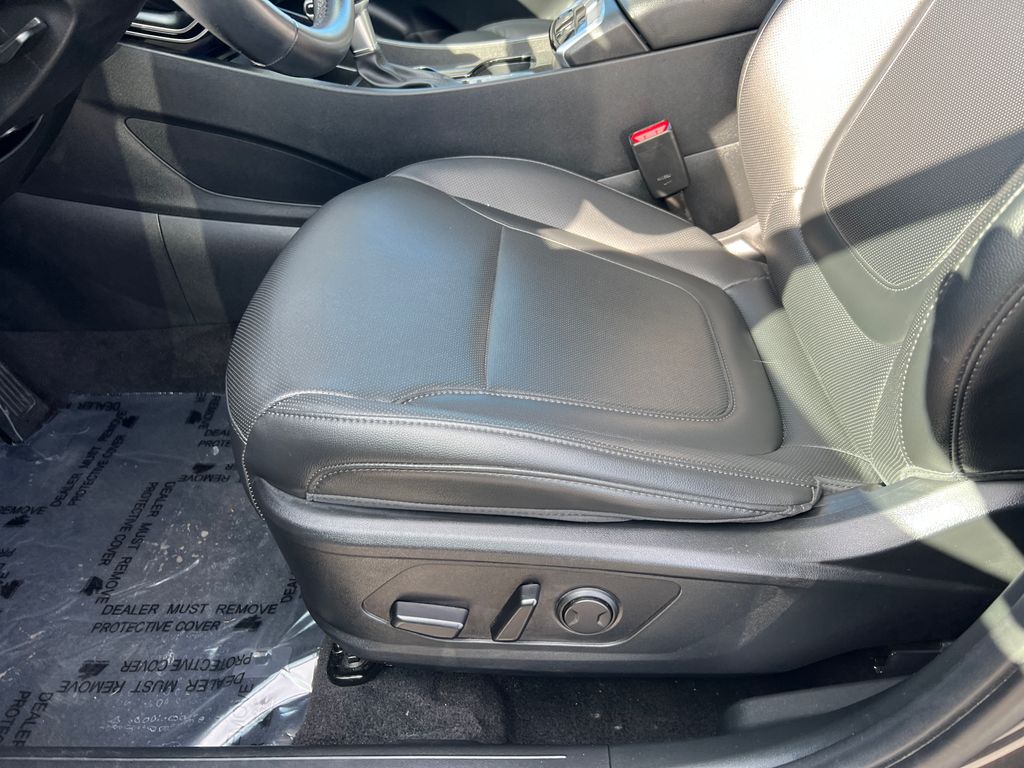 Thumbnail: 2023 Hyundai Tucson - 15