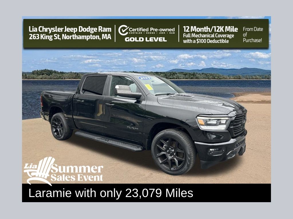 2023 RAM 1500 Laramie Crew Cab 4WD