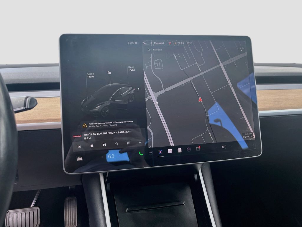 Used 2019 Black Tesla Standard Range Plus image 12