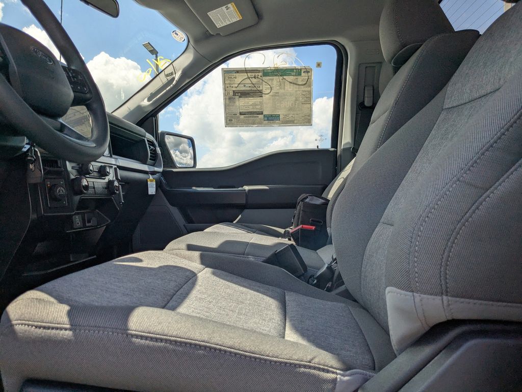 2025 Ford F-150 XL