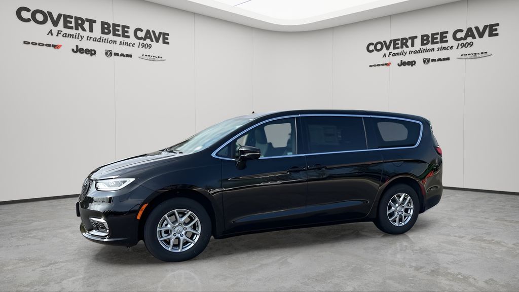 New 2026 Black Chrysler Select image 4