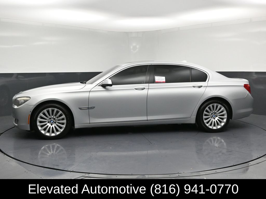 Used 2012 BMW 7 Series 750Li xDrive with VIN WBAKC8C58CC435466 for sale in Kansas City