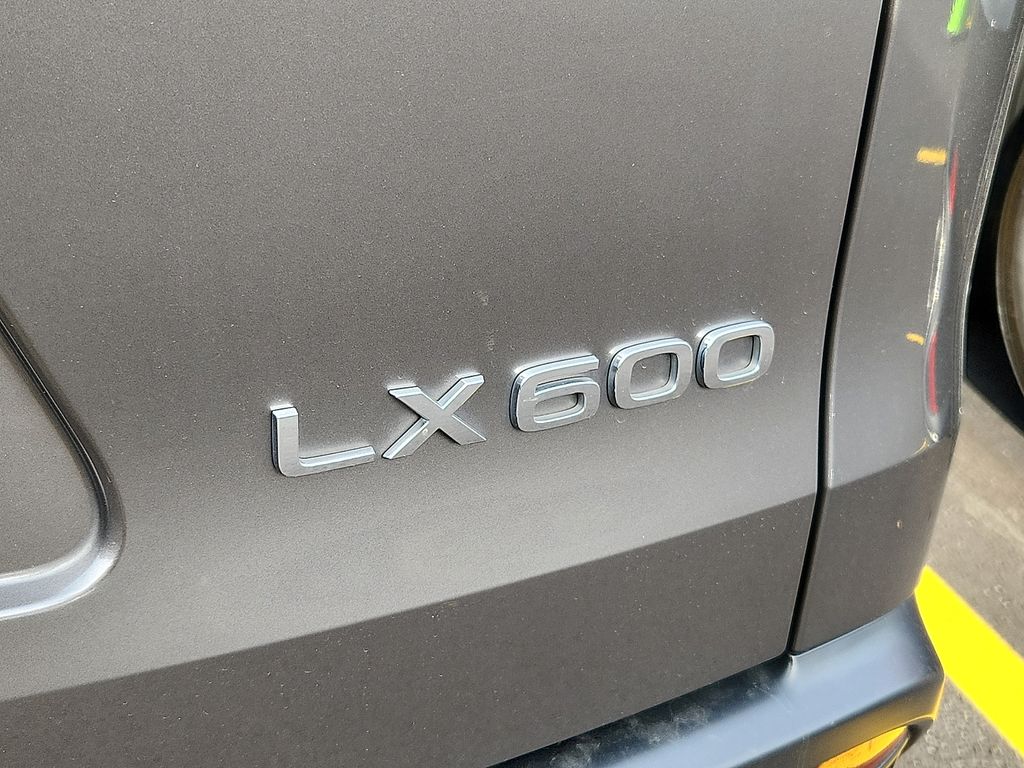 Thumbnail: 2022 Lexus LX - 4