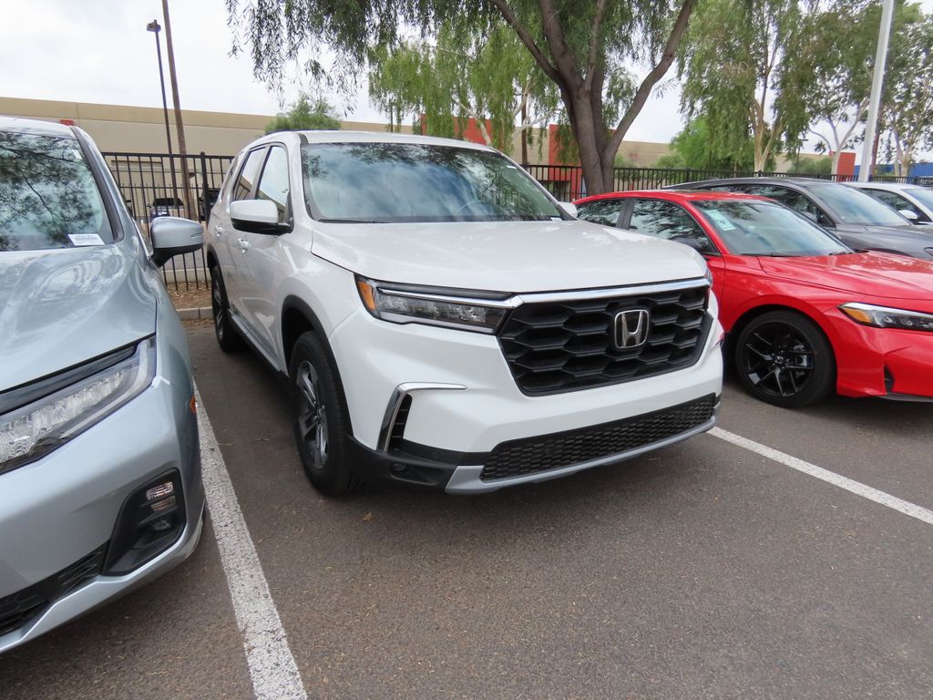 2025 Honda Pilot EX-L 3